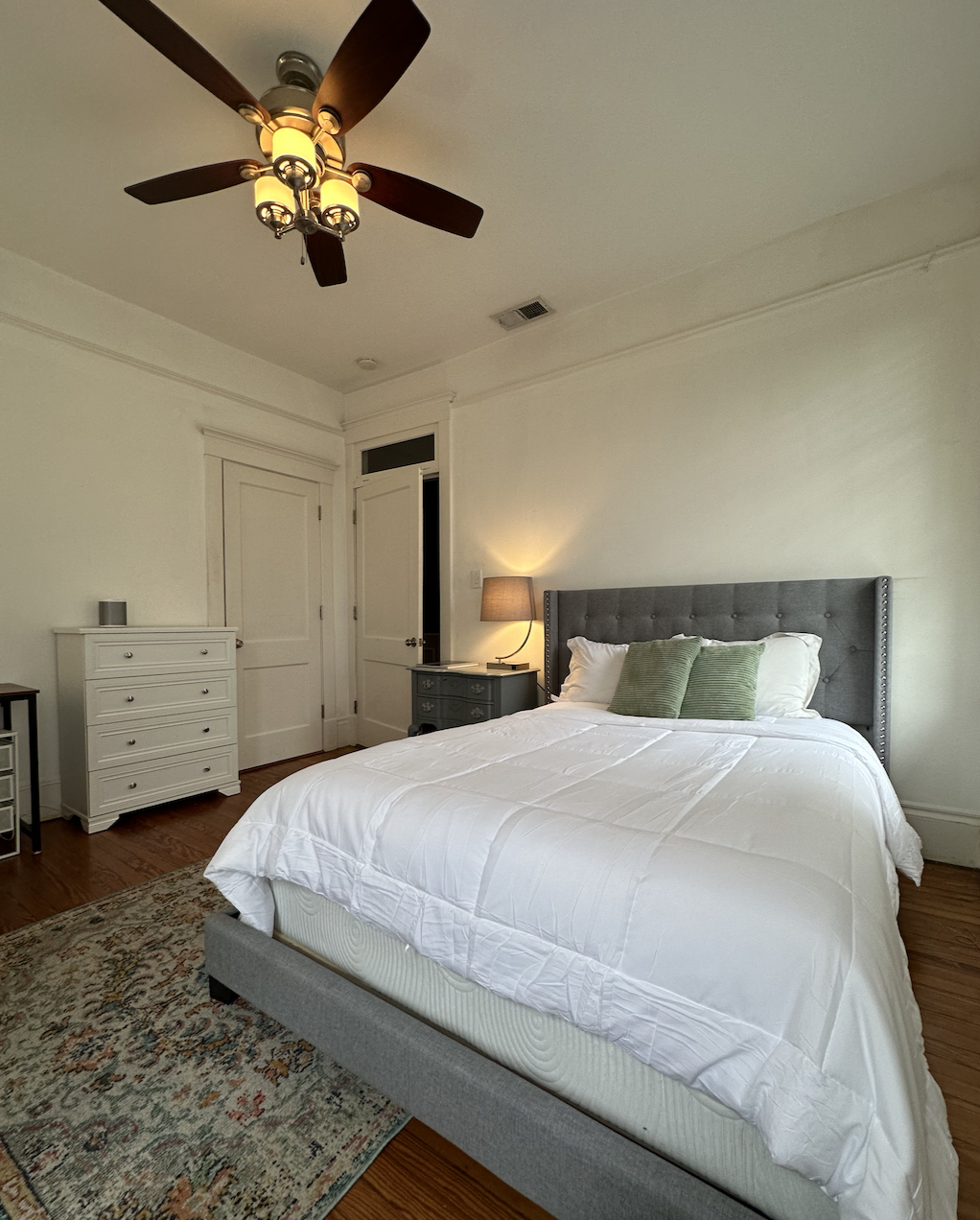 Apartment 4 - interior view